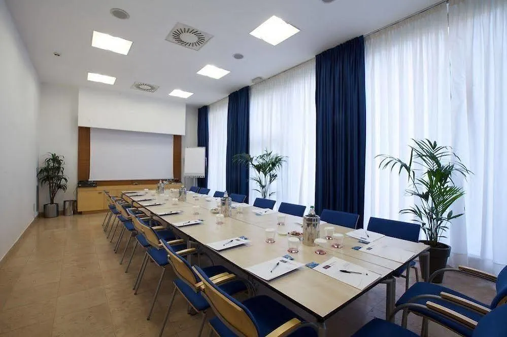 Best Western Hotel Fiera Verona 4*,